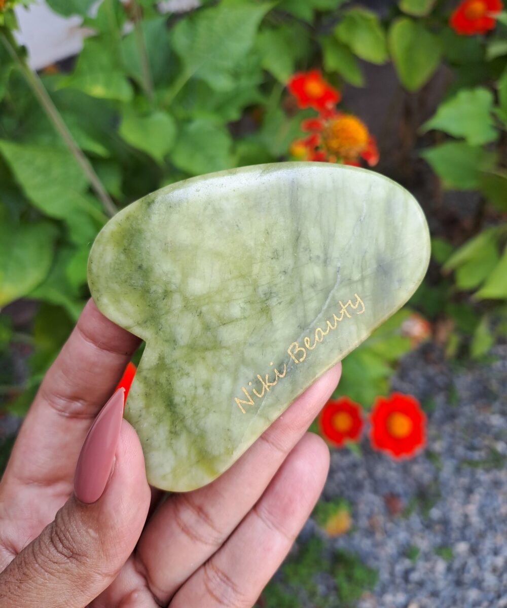 Niki Beauty Original Green Jade Gus Sha Tool