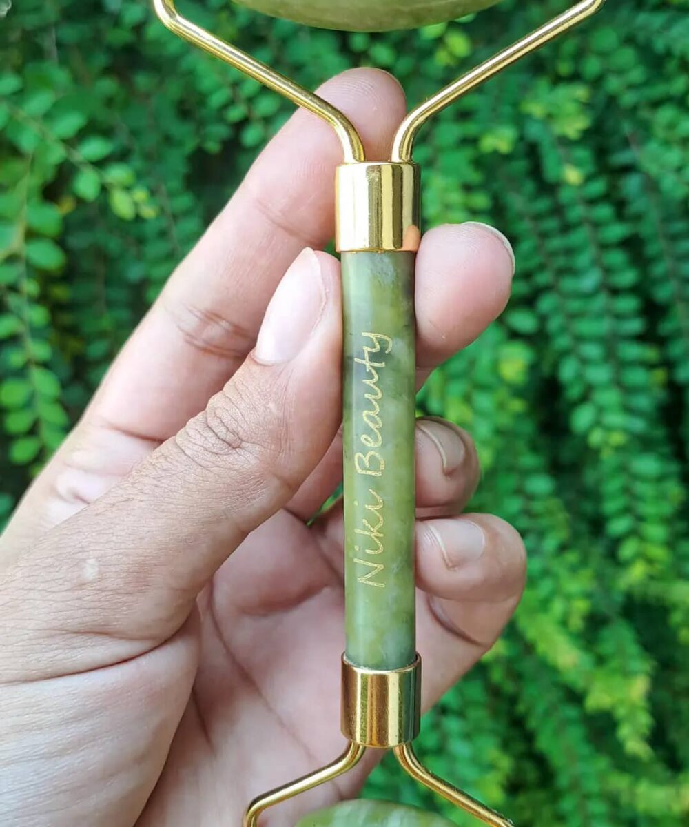 Alternative view of Niki Beauty Original Green Jade Face Roller