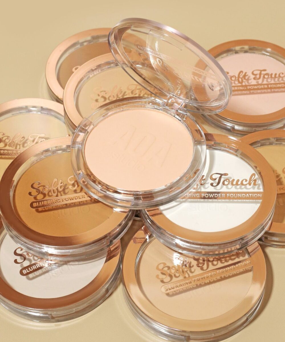 AOA Soft Touch Blurring Powder Foundation